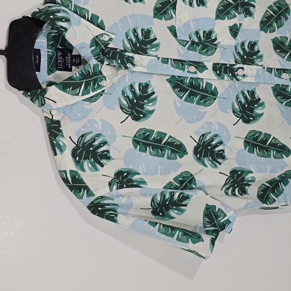 {J. Crew Factory} Men's Green and White Leaf Print Casual Button Down Shirt - Picture 5 of 11